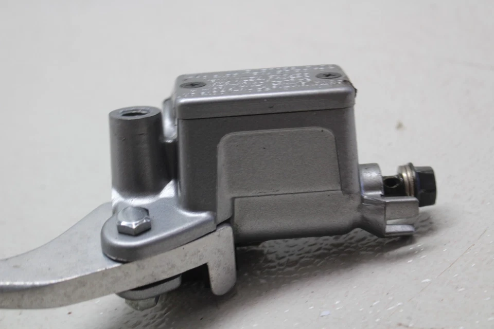 1996-2015 HONDA REBEL 250 CMX250C FRONT BRAKE MASTER CYLINDER W/ CALIPER - Image 4 of 4