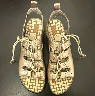 ECCO Women s Silver Leather Strappy Drawstring Flat Sandals US 9 EU 40