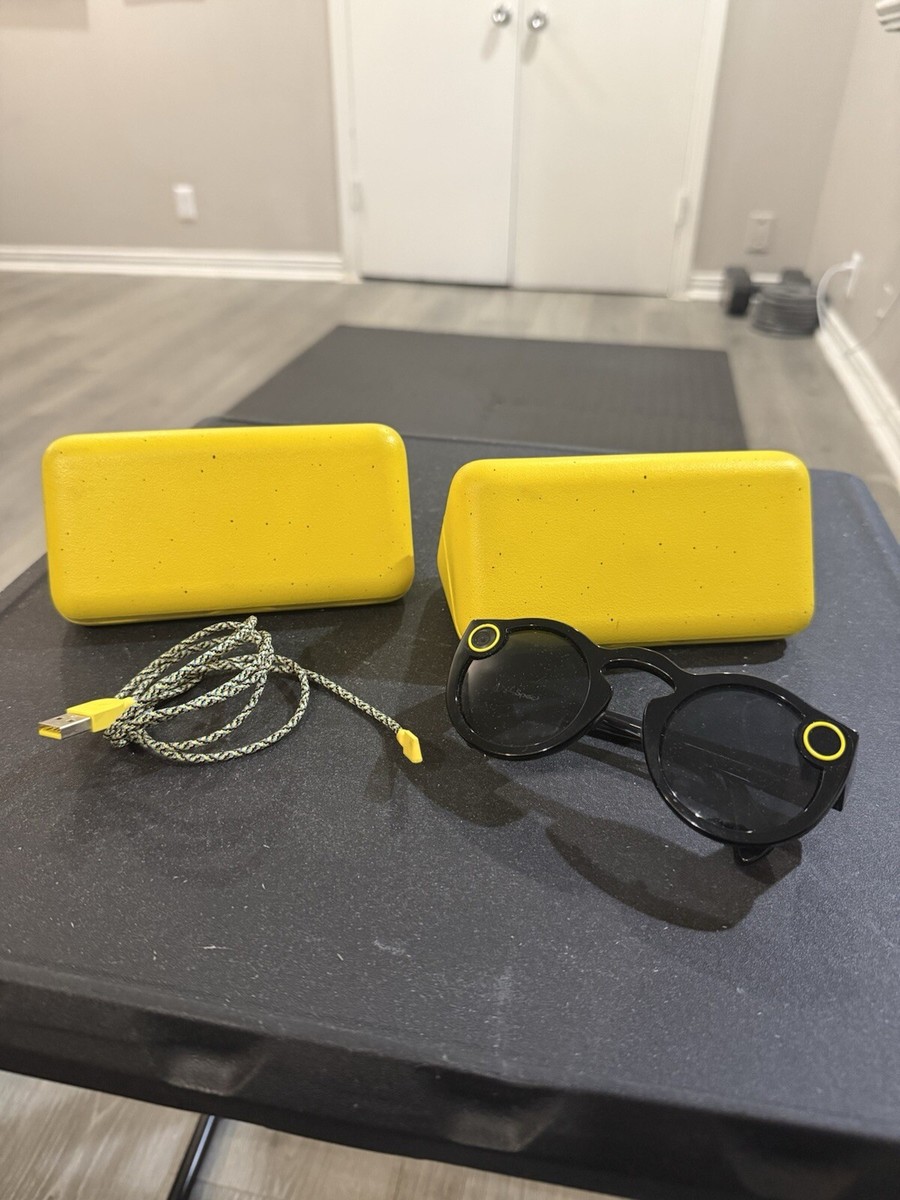 Lightly Used Generation 1 Snapchat Spectacles with Extra  display picture 3
