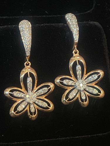 1.18 Cts Round Brilliant Cut Diamonds Flower Charm Dangle Earrings In 14K Gold - Picture 7 of 12