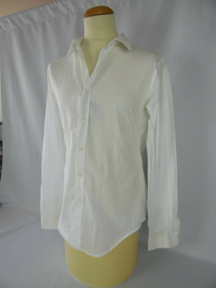 Camisa básica blanca 10 $800 MAISON MARTIN MARGIELLA Italia *Haz una oferta Foto 2 de 4