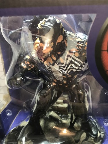 Diorama de galería de PVC Marvel Diamond Select Toys - veneno - Imagen 2 de 8
