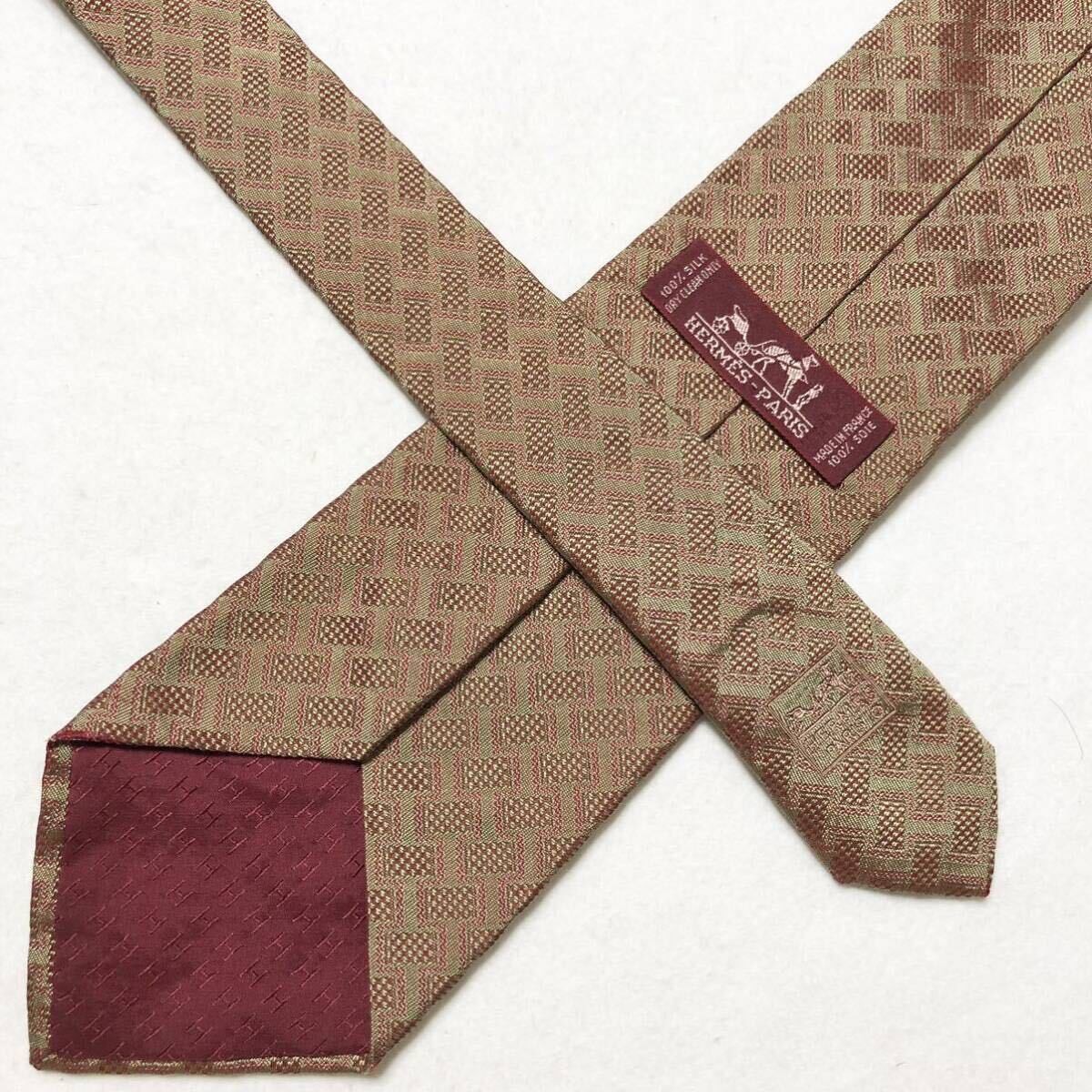 Good condition HERMES Tie Rectangular Geometric P… - image 4