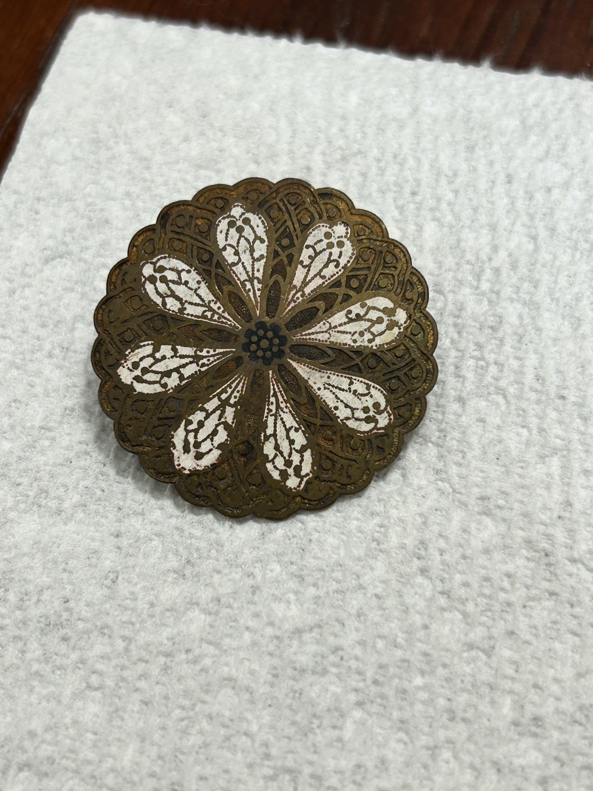 Antique Victorian Enamel Button 1 3/8” Diameter