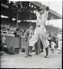 Jerome Dizzy Dean Chicago Cubs pitcher who is eligible to play in - Old Photo