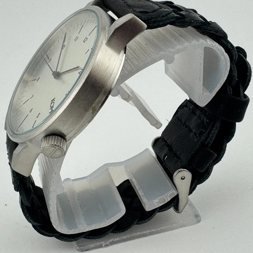Komono Winston Reloj Cuarzo Hombre 30m Cuero Plateado Japón Movt Analógico Batería Nueva Foto 4 de 4