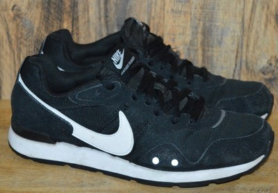 Nike Venture Runner Schwarz Weiß Schuhe Sneaker CK2948-001 - Damen UK5,5