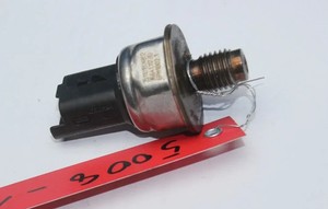 Sensor Kraftstoffdruck Railsensor 9664111780 Peugeot 5008 I 0E_ Bj.13