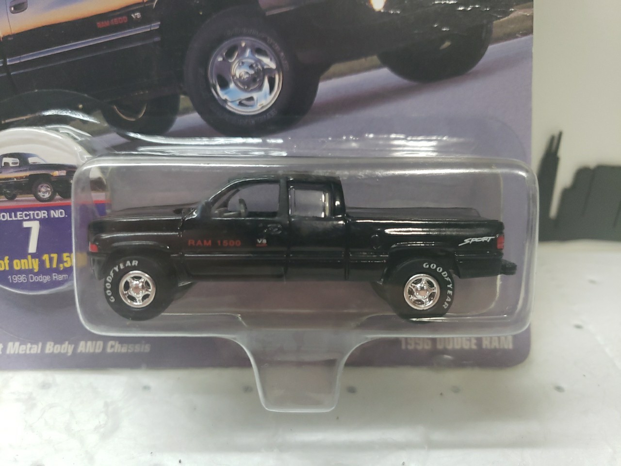 Picture 2 of 3
