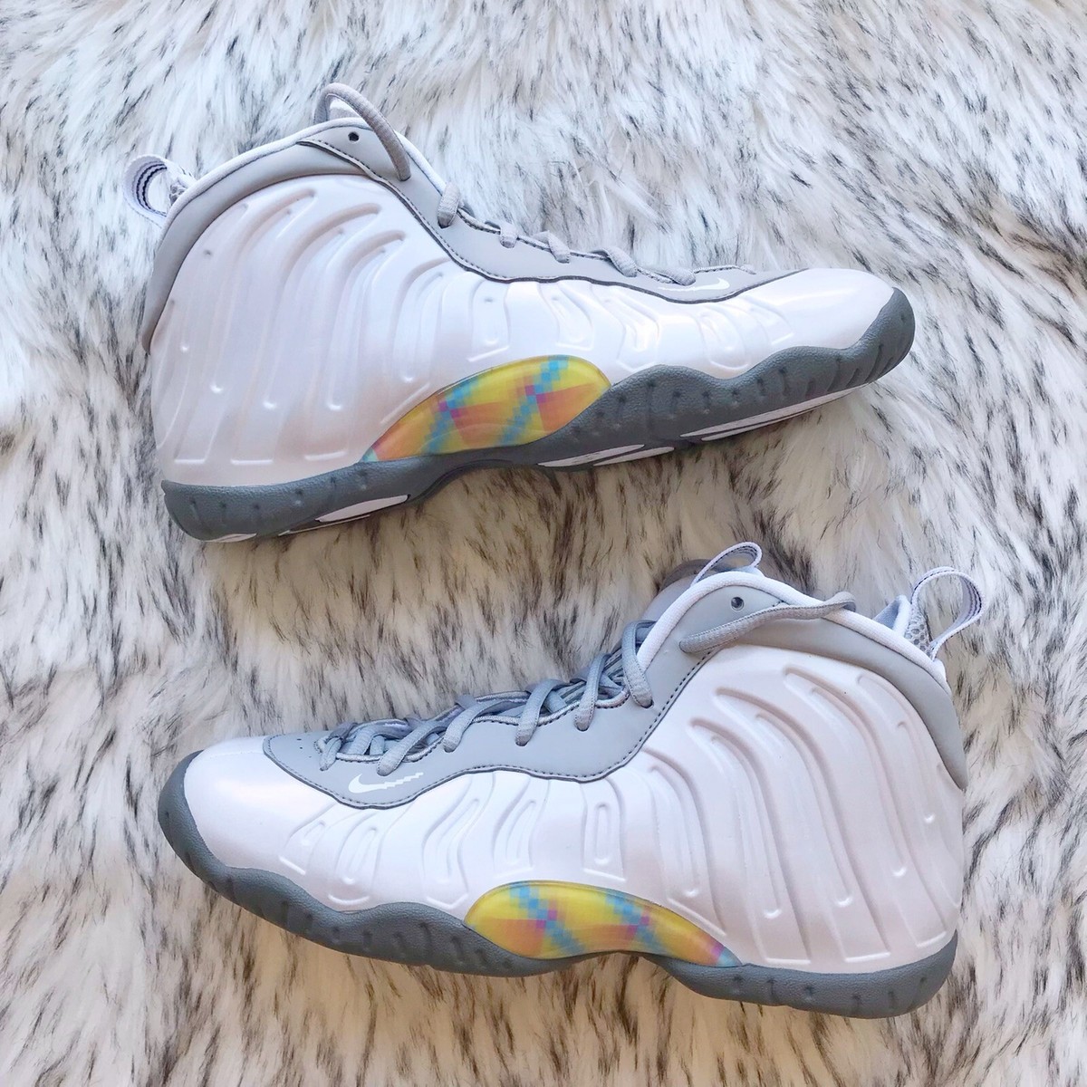 Nike Little Posite One GS Rainbow Pixel CU1054-001 Kids 6Y