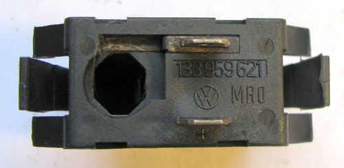 Schalter Heckscheibenheizung 133959621 VW Golf 1 Scirocco 1 original - Bild 3 von 5