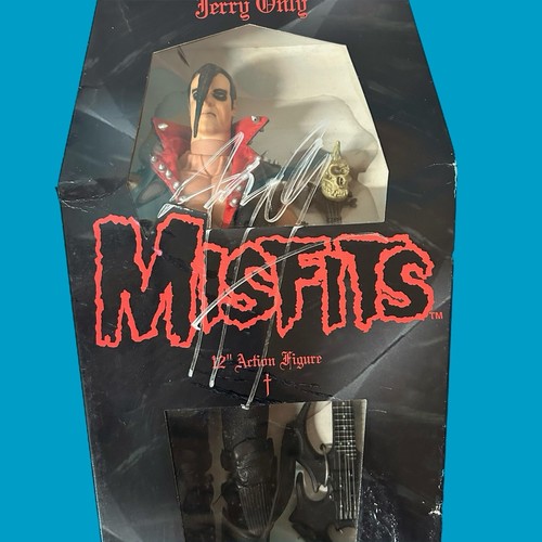 12" MISFITS SET JERRY & DOYLE Action Figures 21ST CENTURY Signed New - Picture 7 of 9