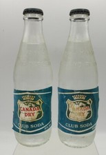 2 Vintage Canada Dry Club Soda 10oz Filled Unopened Glass Bottle Anchor Hocking
