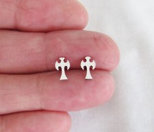 Stainless steel 9mm Cross 316L stud earrings.
