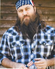 WILLIE ROBERTSON SIGNED AUTHENTIC 'DUCK DYNASTY' 8X10 PHOTO w/COA REALITY TV