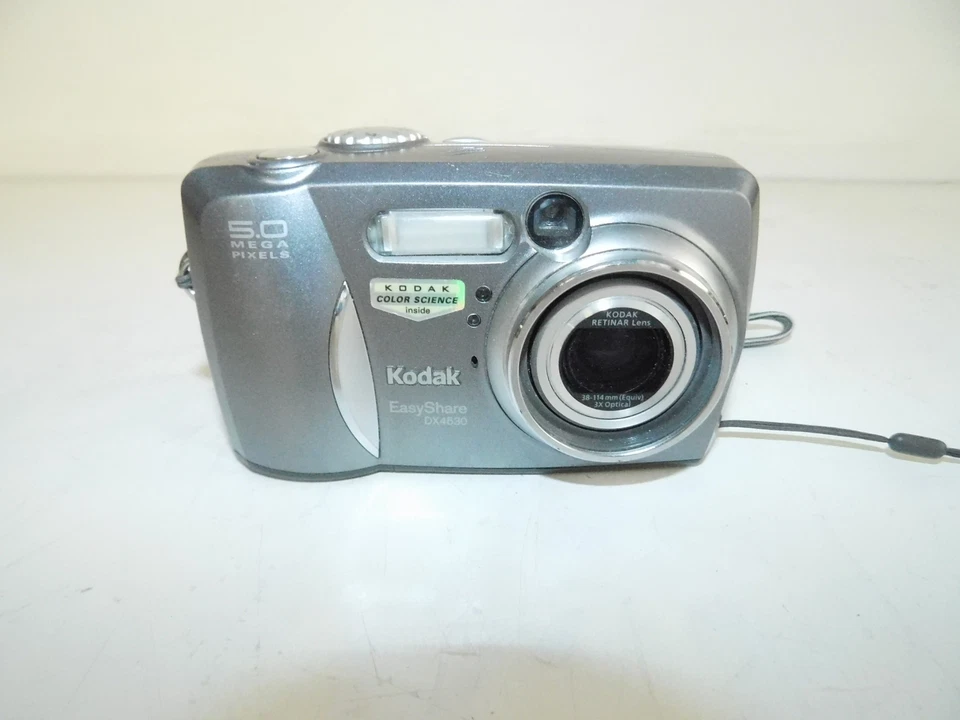 KODAK EasyShare DX4530 Digitalkamera (LSP15) - Bild 2 von 4