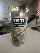 Yeti 20 Oz. Tan Camo Rambler With Magalider Lid