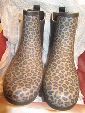 WOMEN'S CHOOKA EASTLAKE CHELSEA RAINWEAR BOOT LEOPARD PRINT - SIZE 8