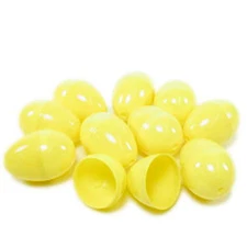 12 EMPTY YELLOW PLASTIC EASTER VENDING EGGS 2.25 INCH, BEST PRICE FASTEST SHIP!!