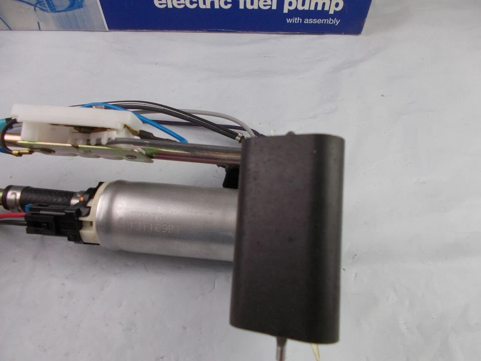 Conjunto de cabide de bomba de combustível - MFI CARQUEST HS2521091 serve; Chevy S10 1992-1993 - Imagem 3 de 4