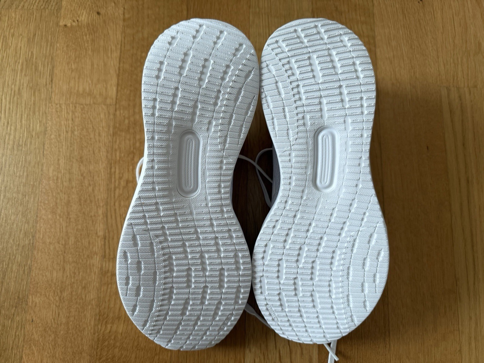 Scarpa sportiva Adidas Runfalcon 5W numero 40 foto 6