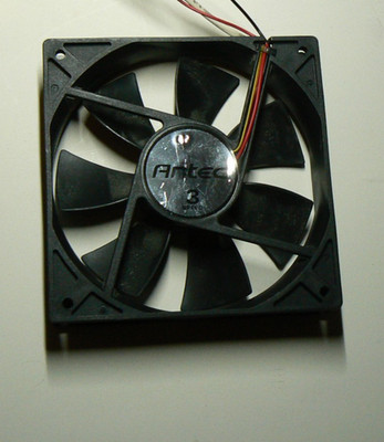 Antec 80mm Case Fan 3 Pin 12V TRICOOL / 7 Blade Quiet Cooling Fan   Tested