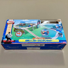 Mattel Thomas Wooden Railway Deluxe Mountain Climb Blue Mountain Set Y4478 BRIO