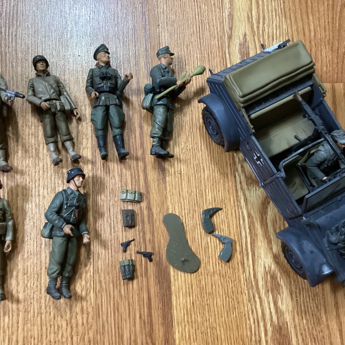 21st Century Toys Ultimate Soldier 1:18 Military & Adventure