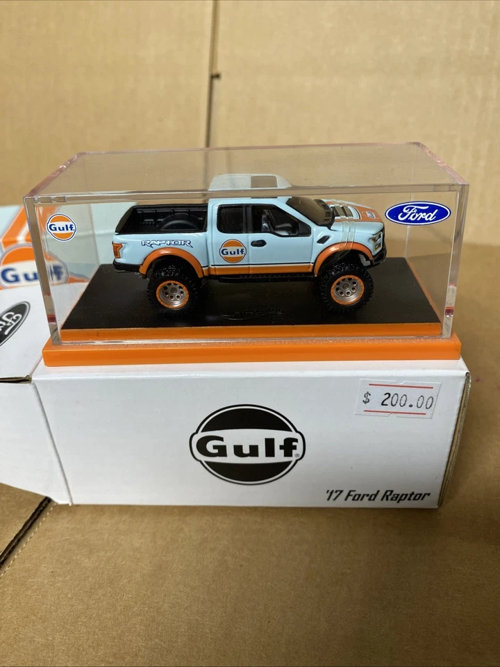 Hot Wheels RLC 2019 Gulf ‘17 Ford Raptor Redline Club - #5642/10000 - Image 3 of 4