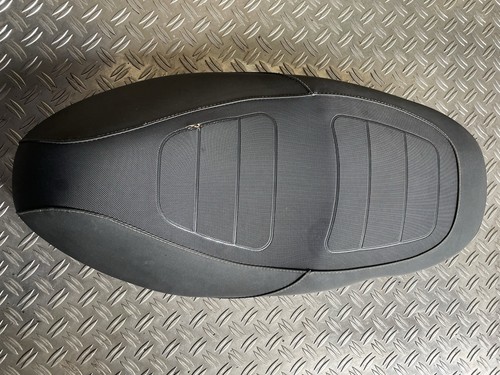 Sitzbank Fahrer Piaggio Typhoon TPH 50 2T С50 Bj 2010-2018