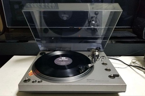 Technics SL-1300 Full Auto Direct Drive Turntable Memo Repeat Fully Functional