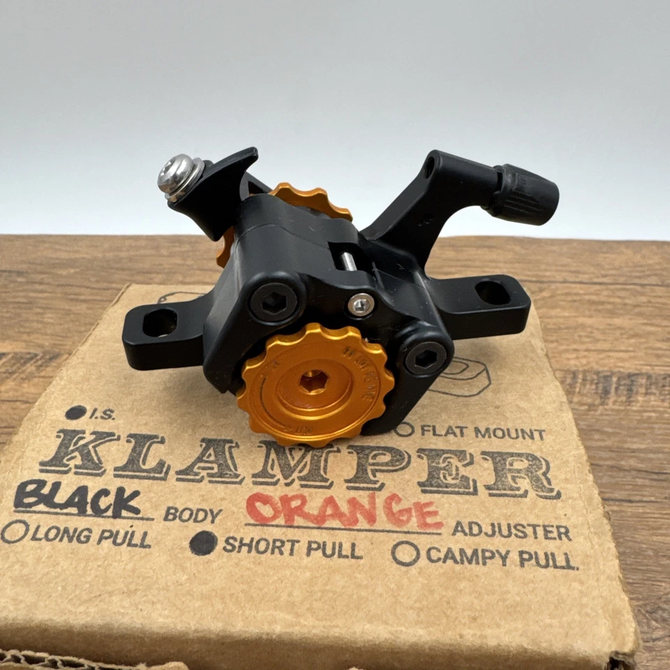 Pinza de disco Paul Component Engineering Klamper, tracción corta, negra con naranja Foto 3 de 4