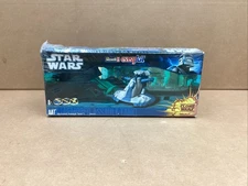 Revell 1:50 AAT (Armored Assault Tank snap model kit Easy 06670 2010