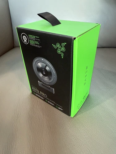 Razer Kiyo Pro Streaming Webcam Full HD 1080P, 60FPS, Adaptive Light Sensor, HDR