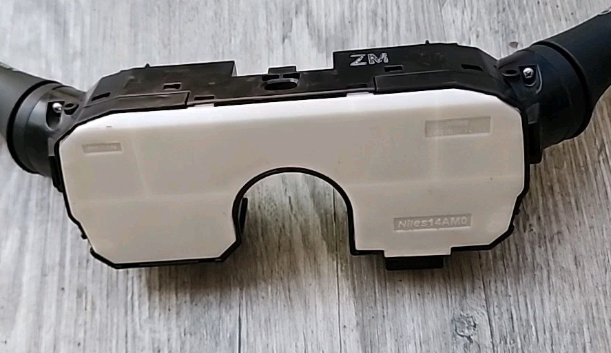 12-17 NISSAN VERSA HEADLIGHT TURN SIGNAL WIPER CONTROL SWITCH OEM 