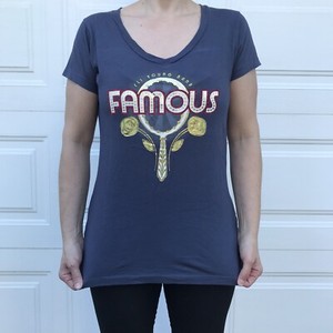 ELI YOUNG BAND FAMOUS t shirt country music concert tee v-neck super thin L