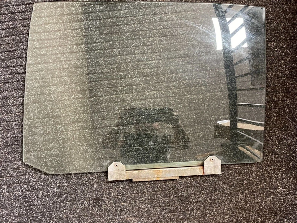 Jaguar XJ6 1985 1986 1987 puerta lateral derecha pasajero ventana OEM DGM31798VT Foto 2 de 2