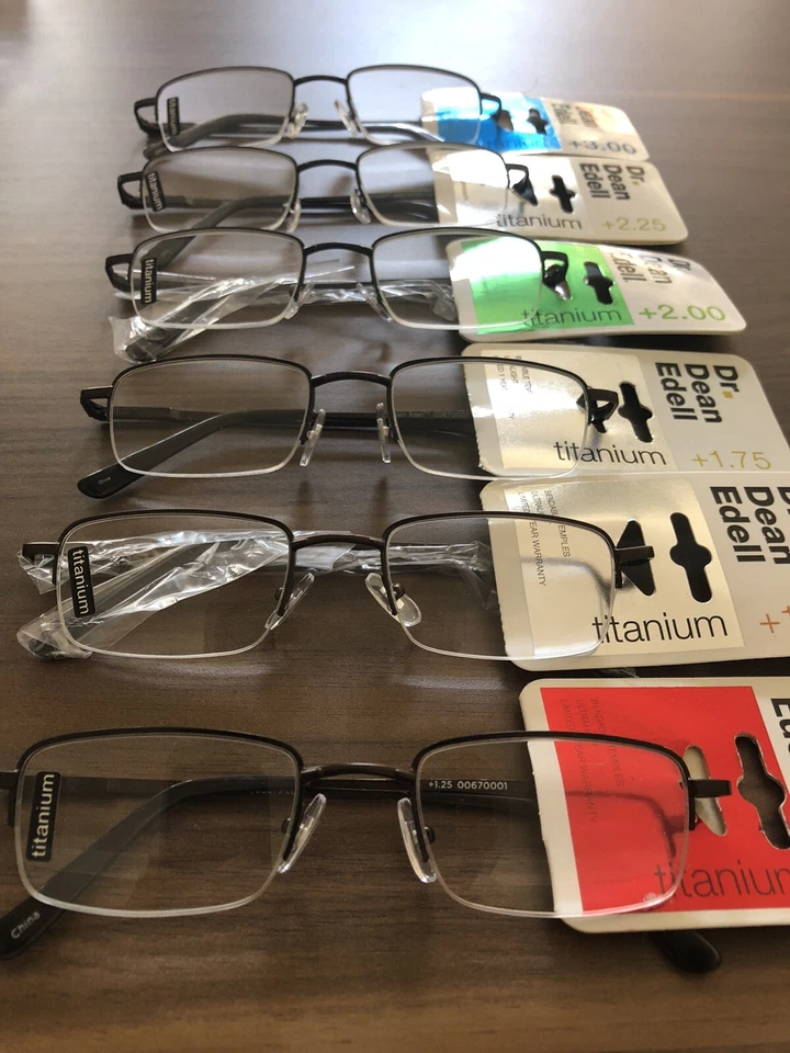 GAFAS DE LECTURA DR DEAN EDELL TITANIO MEDIO MARCO BISAGRAS DE RESORTE ULTRALIGERAS BONITAS Foto 2 de 2