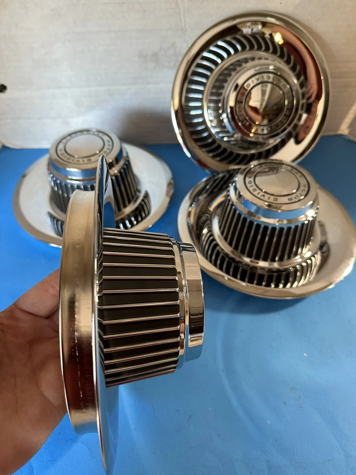 4 CHEVROLET DERBY CENTER CAPS CORVETTE RALLY WHEELS ,GM LICENSED, METAL - Изображение 4 из 4