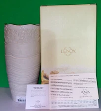  LENOX SEA, SAND & SKY Beach themed VASE 10 3/4" tall -- -- -- NEW in BOX