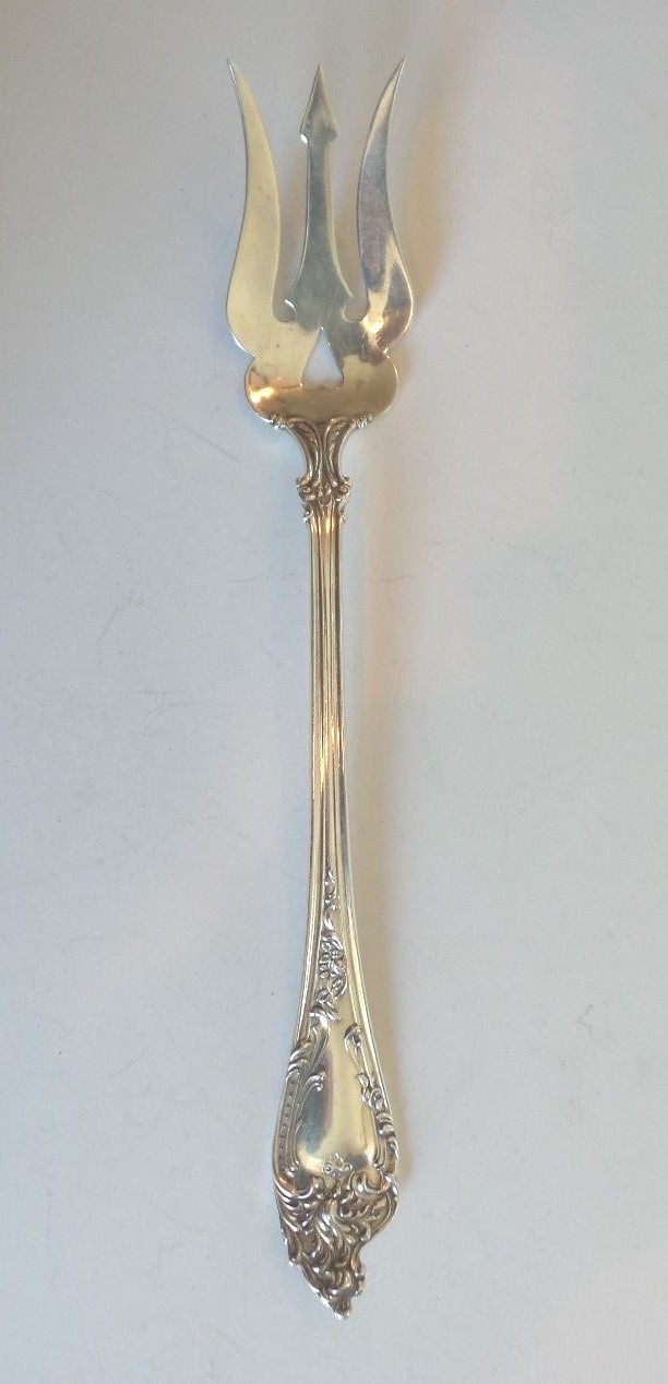 MECHANICS SILVER CO. STERLING SILVER LETTUCE FORK, "ALTAIR" PATTERN, 45 grams
