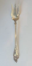 MECHANICS SILVER CO. STERLING SILVER LETTUCE FORK, "ALTAIR" PATTERN, 45 grams