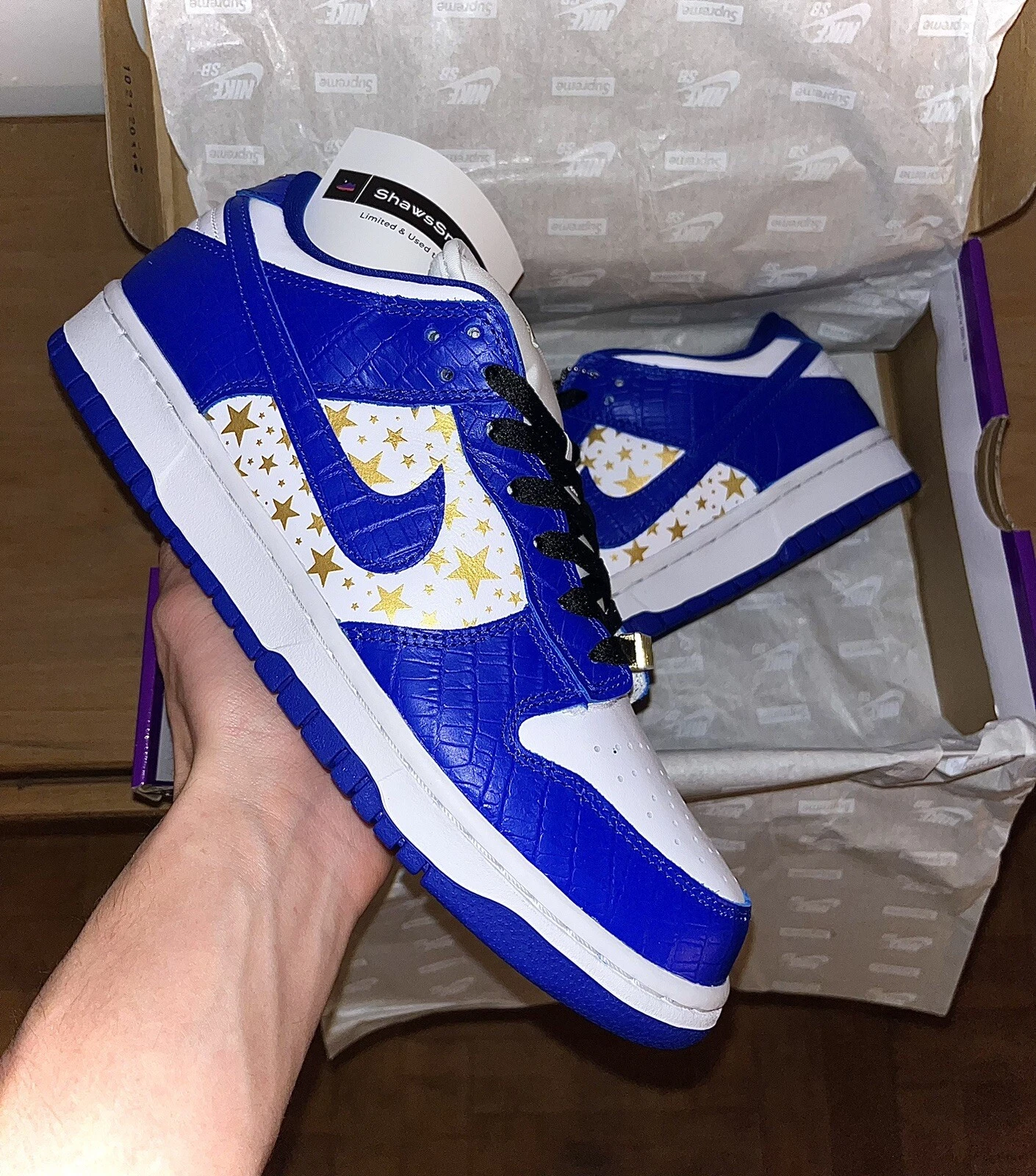 Nike SB Dunk Low Supreme Stars Hyper Royal UK8 ✅ Livraison le lendemain ✅?