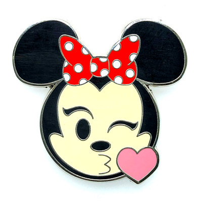DISNEY Character Pin - Basic MINNIE MOUSE Face WINK and a KISS (120)