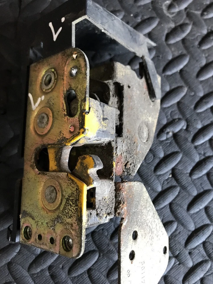 Mecanismo Cerradura Puerta Delantera Izquierda Daf Lf 55-220 2002-2009 Año 50117 Original - Imagen 3 de 4