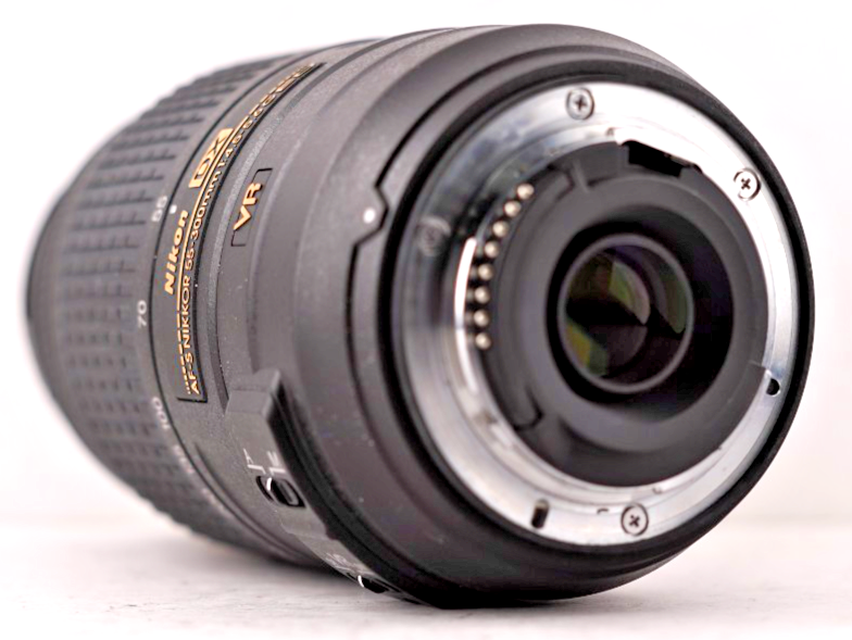 Nikon DX AF-S Nikkor 55-300mm 1:4.5-5.6G ED GOOD WORKING CONDITION