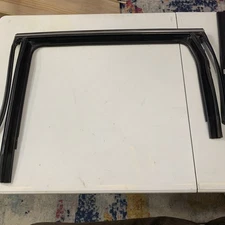 2017 Jeep Cherokee Left rear door window run channel weatherstrip (A12-0011)