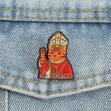 Holy Father Cat Enamel Pins Cartoon Animal pope Pontiff Brooches Lapel Badges Fu