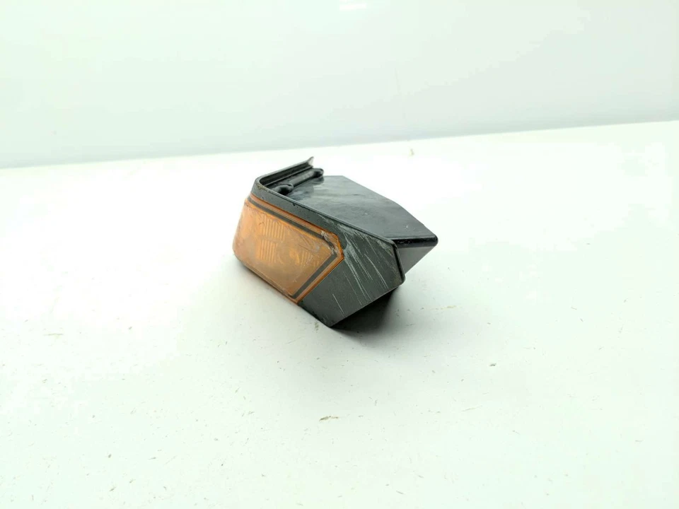 21 Polaris Slingshot Front Left Turn Signal Flasher Indicator Light - Image 2 of 4