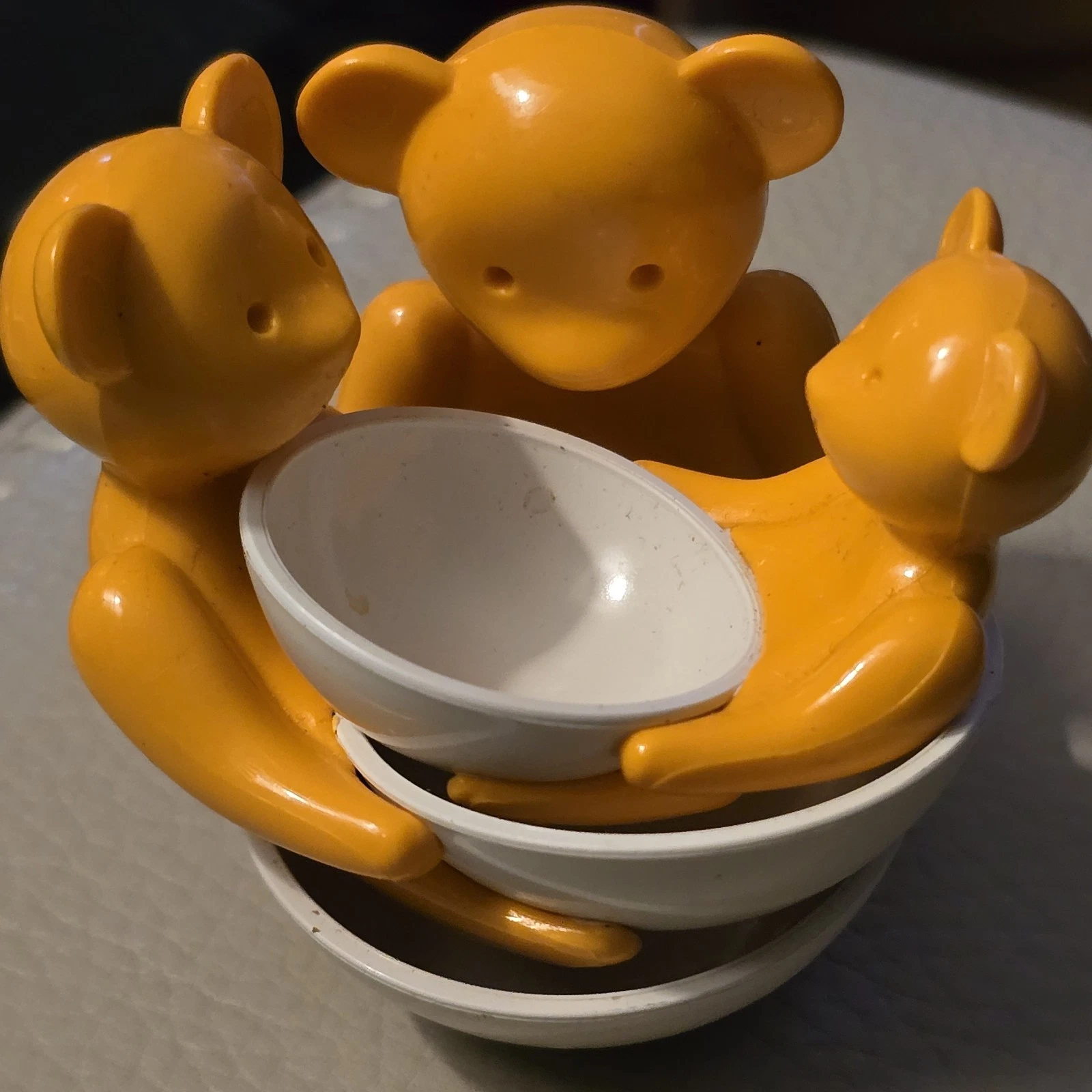 Vintage Avon Teddy Bear Collection Measuring Spoons Nesting Family 5/10/15mL Set